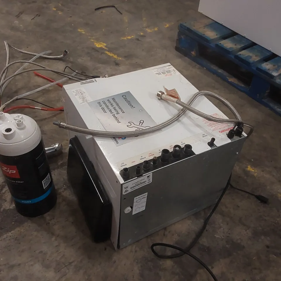 ZIP HYDROTAP AV160/175G4 BOILING CHILLED TAP