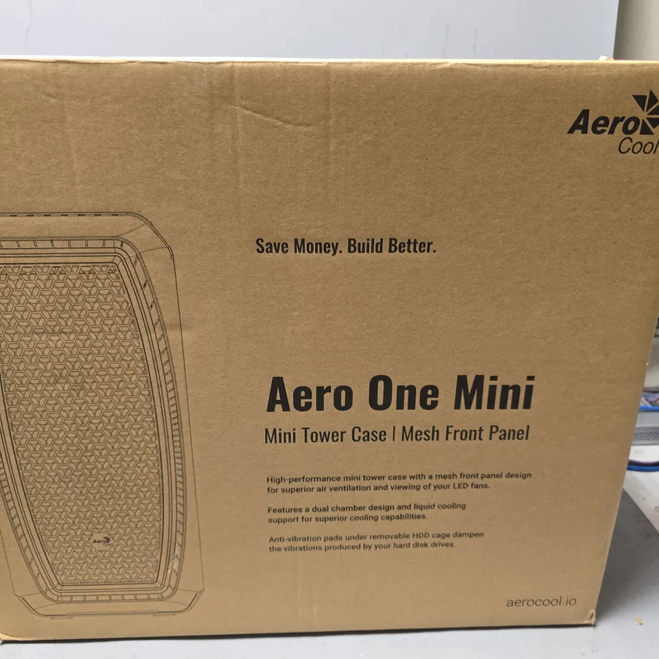 BOXED AERO COOL AERO ONE MINI TOWER CASE 