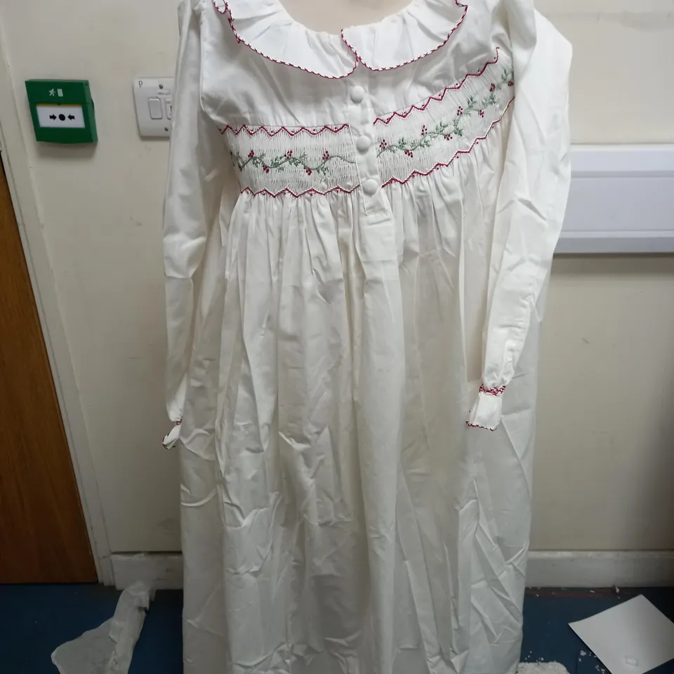 SMOCK TLC LONG WHITE CUFFED DRESS SIZE S