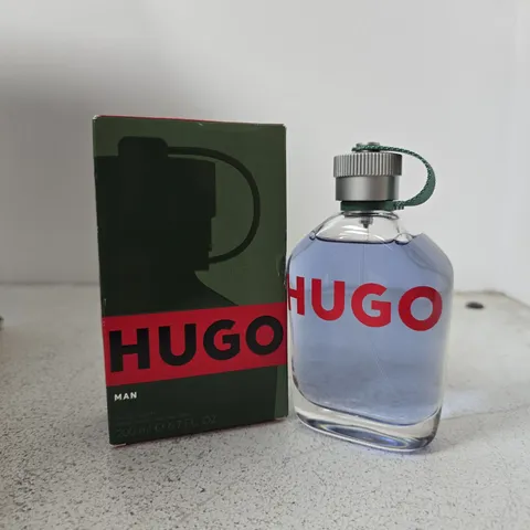 HUGO MAN EAU DE TOILETTE 200 ML – HUGO BOSS