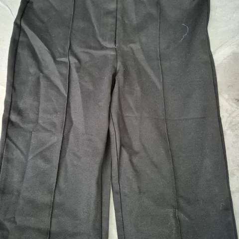 ZARA HIGH-RISE LEGGINGS IN BLACK SIZE XL