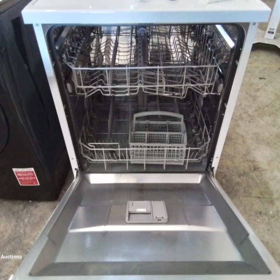 COMFEE' FREESTANDING DISHWASHER FD1201P-W WITH 12 PLACE SETTINGS, CLOUD WASH, DELAY START, HALF LOAD FUNCTION, FLEXIBLE RACKS - WHITE (KWH-FD1201P-W)