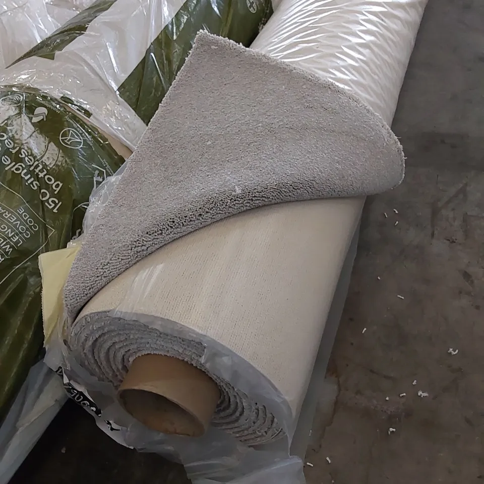 ROLL OF QUALITY EC HEARTLAND FRANKLEY CARPET // SIZE: APPROXIMATELY 5 X 6.85m