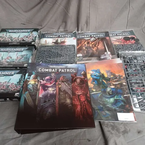 WARHAMMER 40K APPROXIMATELY 8 ASSORTED ITEMS TO INCLUDE - TYRANIDS GENESTEALERS MINIATURES - COMBAT PATROL WEEKLY ISSUES - TYRANIDS TERMAGANTS MINIATURES