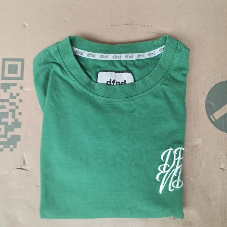 DFND SHORT SLEEVE T-SHIRT IN GREEN SIZE MEDIUM