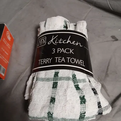 BOX OF ASSORTED HOUSEHOLD ITEMS INCLUDING TUFF PETS HEAVY DUTY DOG WASTE BAGS AND 3 PACK TERRY TEA TOWELS