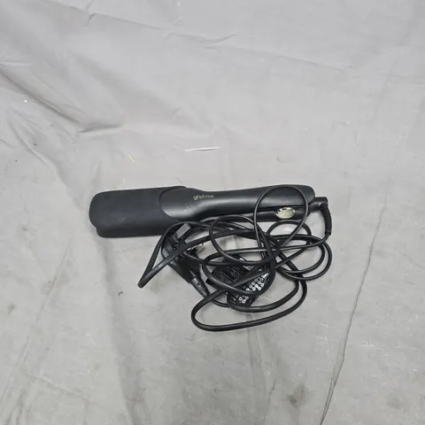 UNBOXED GHD MAX - WIDE PLATE HAIR STRAIGHTENER - BLACK