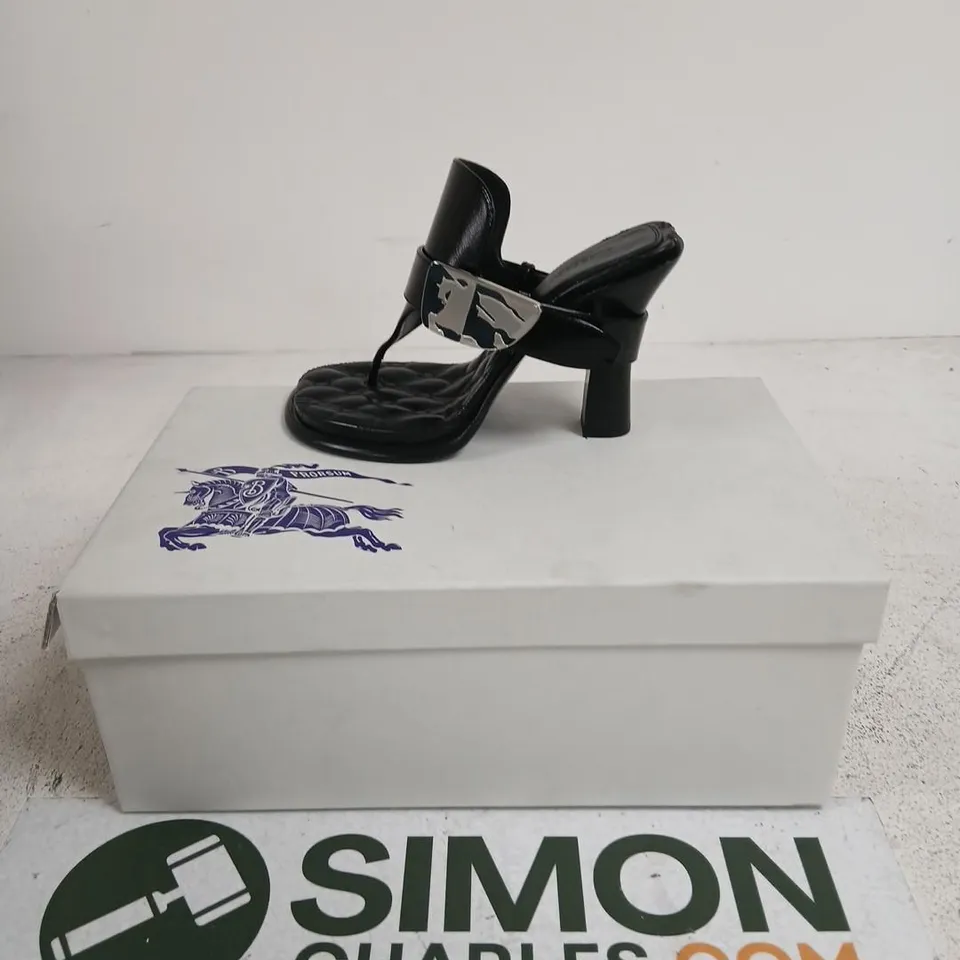 BURBERRY BAY SANDAL – BLACK LEATHER, UK 2.5 (EU 35)