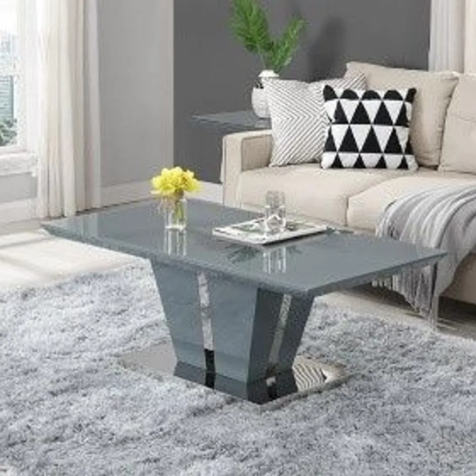 BRAND NEW BOXED MEMPHIS HIGH GLOSS COFFEE TABLE IN GREY WITH GLASS TOP (2 BOXES)