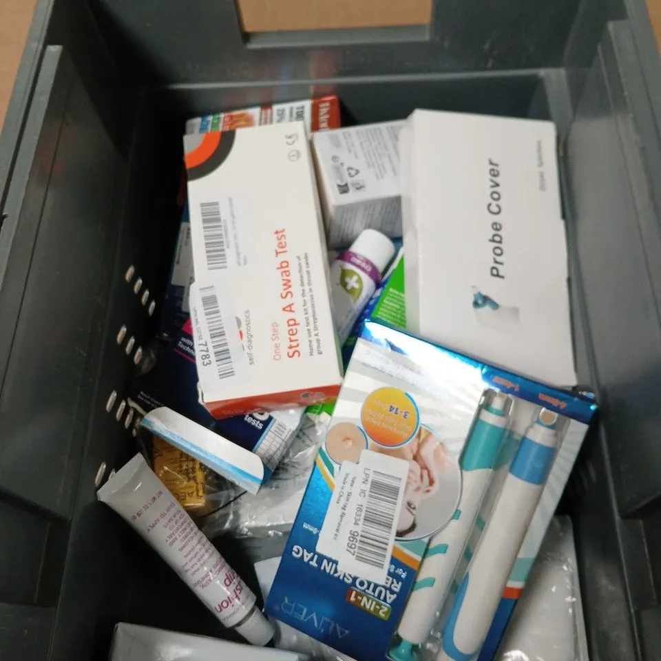APPROXIMATELY 14 ASSORTED ITEMS INCLUDING ERAYCEE WART REMOVER AND JOINT RELIEF CREAM