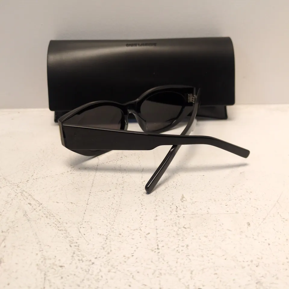 Saint Laurent Sunglasses – Black Frame 