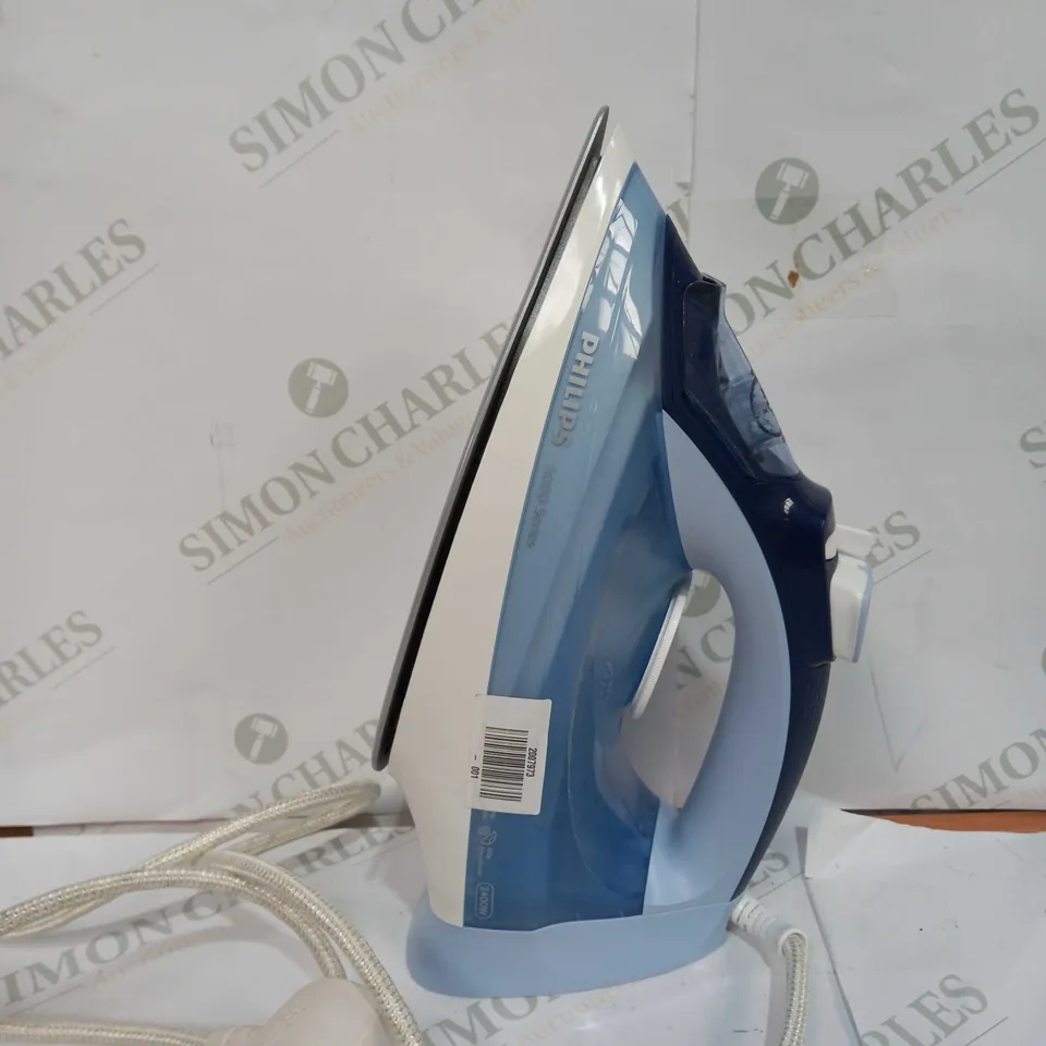 PHILIPS 5000 SERIES IRON IN BLUE