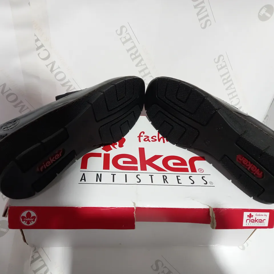 BOXED PAIR OF RIEKER BLACK SLIP ON LOAFER  - SIZE 3.5