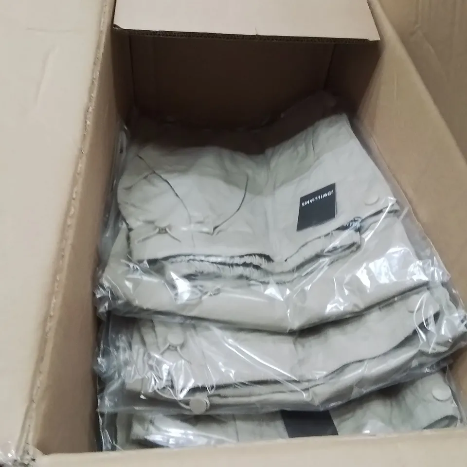 BOXED BRAND NEW APPROXIMATELY 22 JD WILLIAMS PARACHUTE TROUSERS STONE SIZE 22
