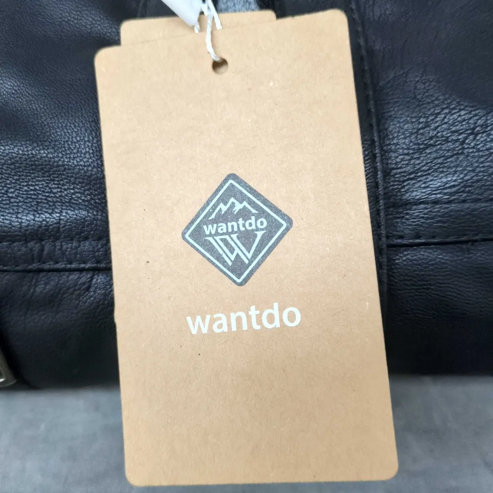 WANTDO BLACK HOODED JACKET – UK L (US L) – UNISEX