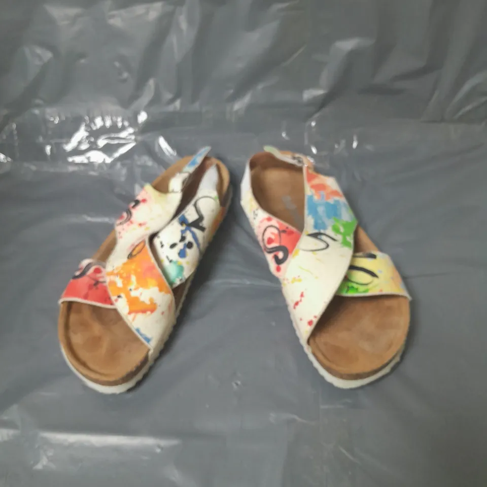 ADESSO EMMIE CROSS STRAP SANDALS YELLOW MULTI SIZE 6