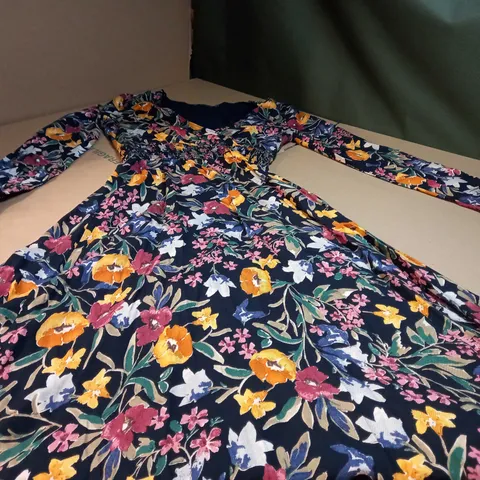 ZARA BLACK/FLORAL PRINT MIDI DRESS - XS