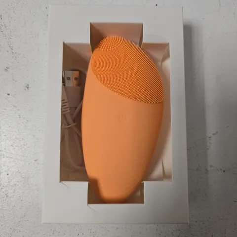 TILI FACIAL CLEANSING BRUSH 