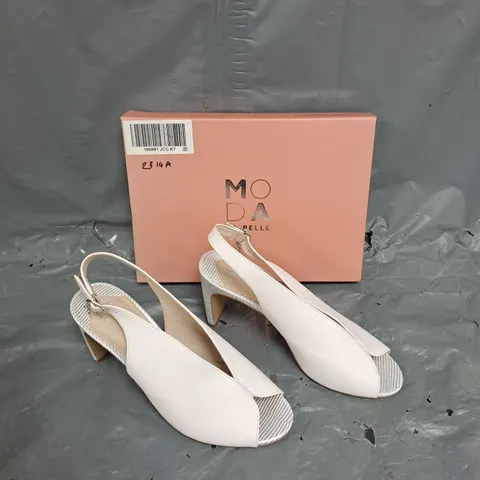 BOXED PAIR OF MODA IN PELLE CHRISSI DEEP PEEP TOE SLINGBACK WHITE LEATHER HEEL SIZE 40