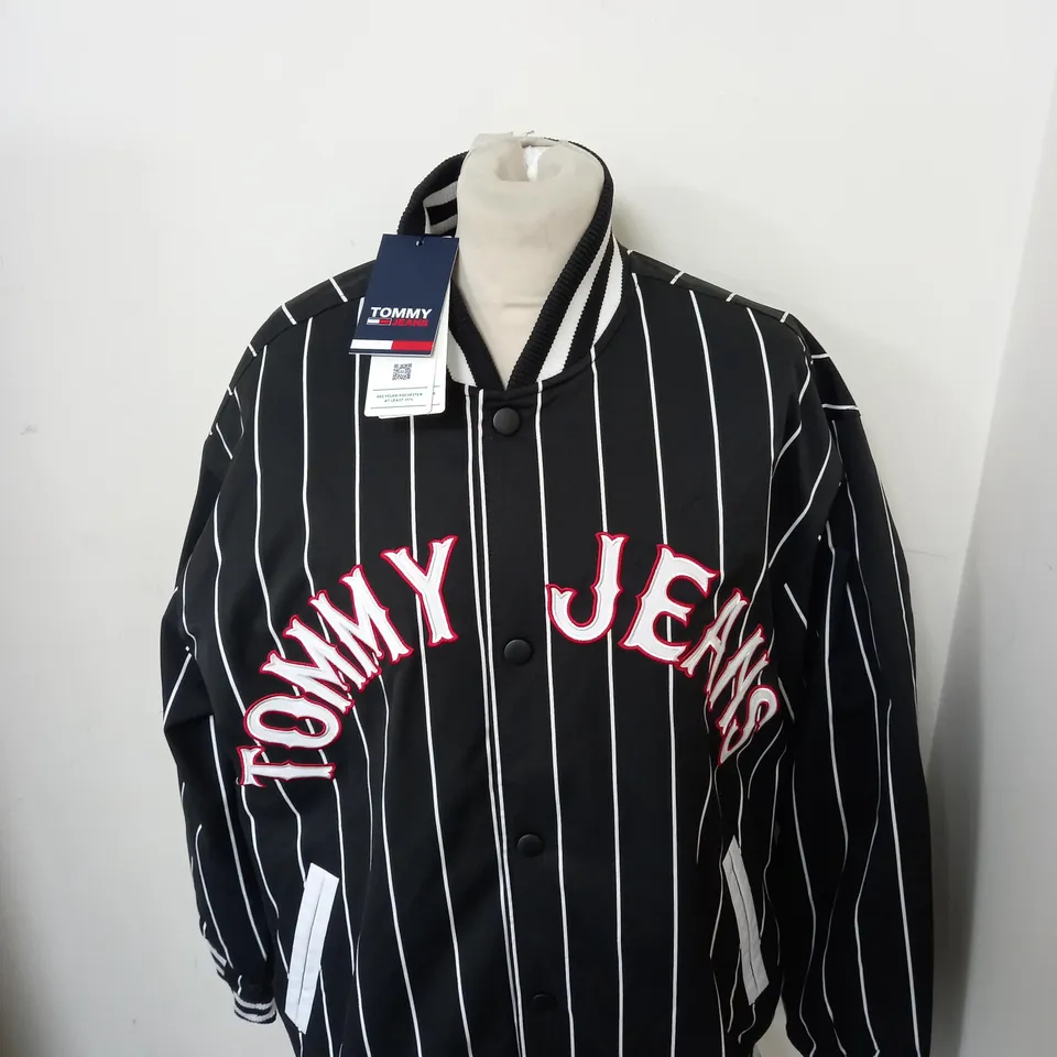 TOMMY JEANS RELAXED PINSTRIPE BOMBER JACKET SIZE M
