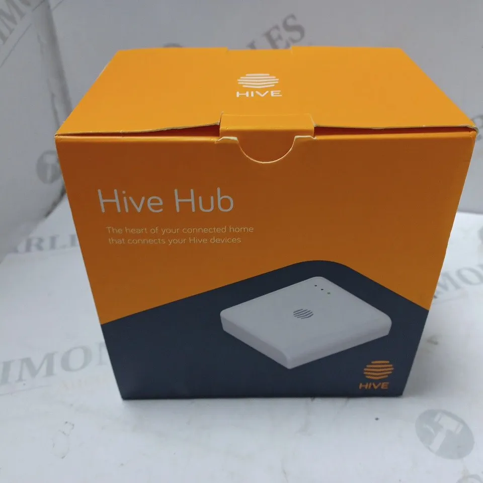 BOXED HIVE HUB