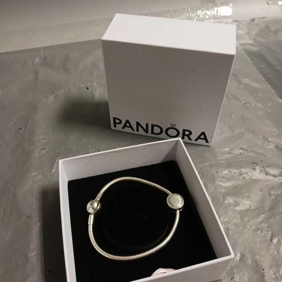 BOXED PANDORA MOMENTS SNAKE CHAIN BRACELET