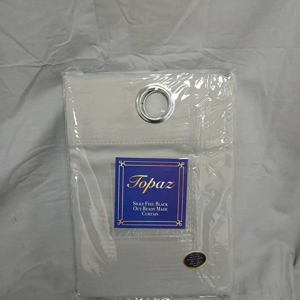 TOPAZ SILKY FEEL BLACK OUT READY MADE CURTAIN – EYELET HEADER, FULLY LINED (LUXE HOME COLLECTION) - GREY