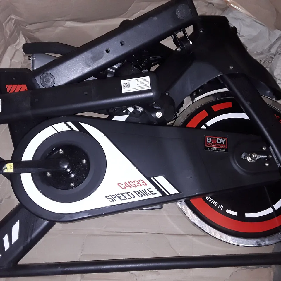 UNBOXED BODY SCULPTURE C4633 SPEED BIKE