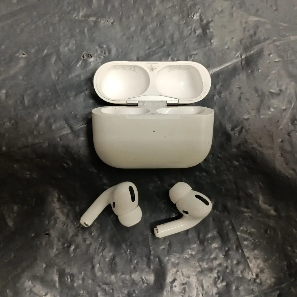 APPLE AIRPODS PRO