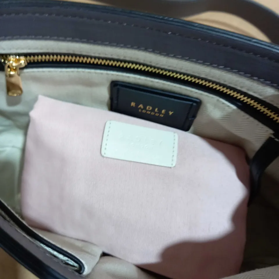 RADLEY MEDIUM FLAP OVER CROSS BODY HANDBAG 