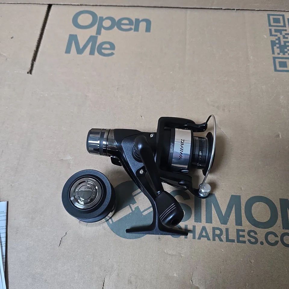BOXED MEGAFORCE TWIST BUSTER FISHING ROD REEL