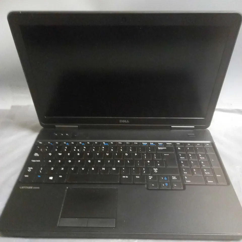 DELL LATITUDE E5540 LAPTOP
