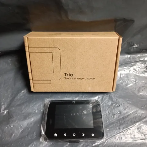 BOXED TRIO SMART ENERGY DISPLAY