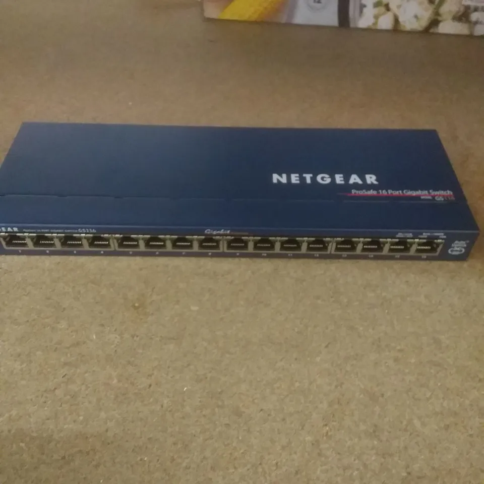 BOXED NETGEAR 16-PORT GIGABIT ETHERNET UNMANAGED SWITCH 