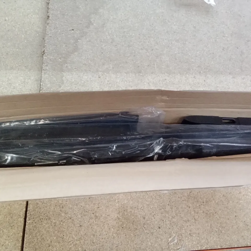 BOXED TV WALL MOUNT 