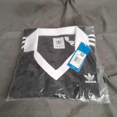 BAGGED ADIDAS ORIGINALS PIQUE FOOTBALL LONG SLEEVE TOP IN BLACK SIZE M