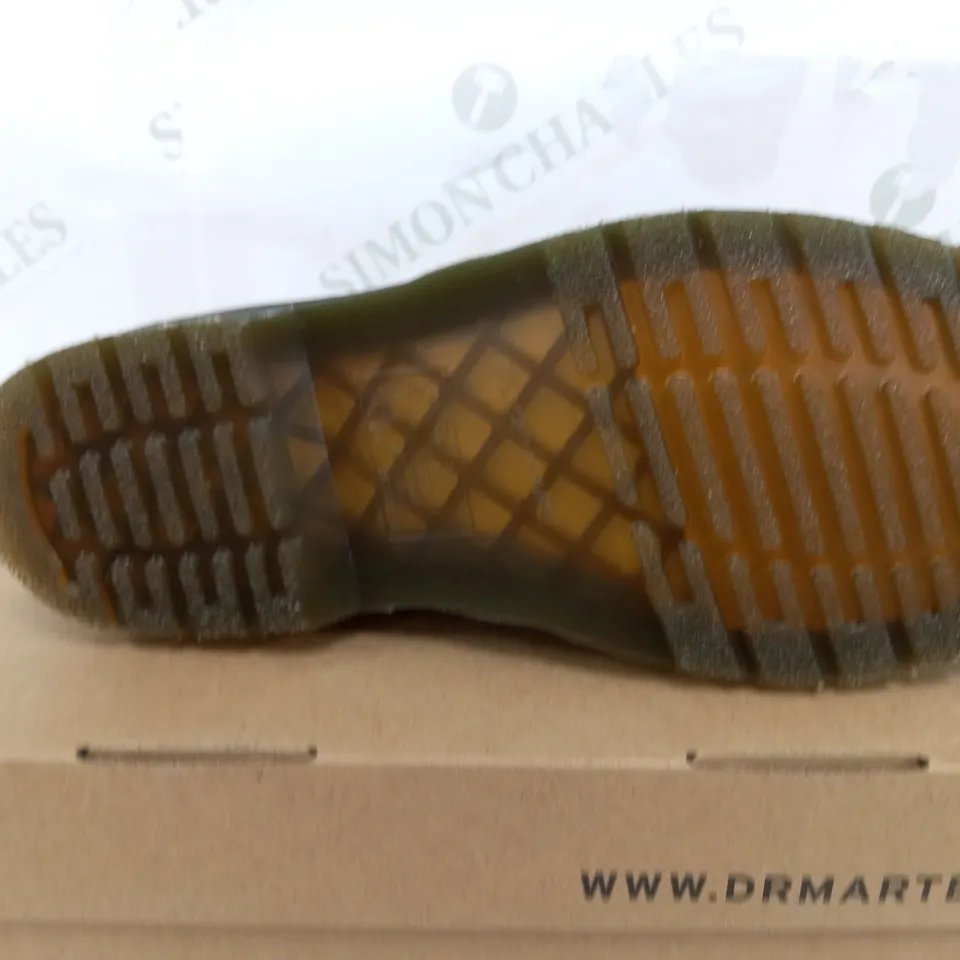 BOXED PAIR OF DR MARTENS PLATFORM SMOOTH BLACK SHOES - UK 4