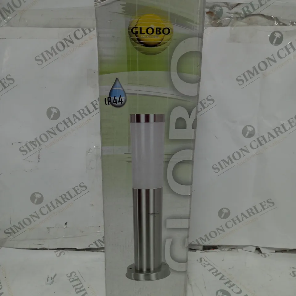 BOXED GLOBO LIGHTING SYDNEY 1 LIGHT PATH OUTDOOR BOLLARD LIGHT IN SILVER