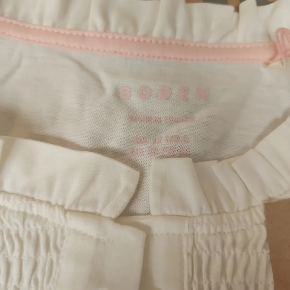 BODEN SUPERSOFT SMOCKED BUTTON TOP IN IVORY - UK 12