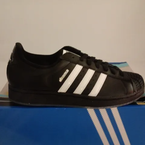 ADIDAS SUPERSTAR DRAMA CALL BLACK TRAINERS UK 11.5 BOXED