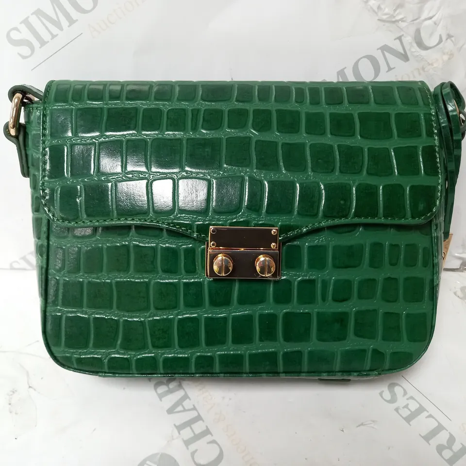 ASHWOOD EDEL LUXURY GENUINE LEATHER SATCHEL C-50 - NEW GREEN COLOUR