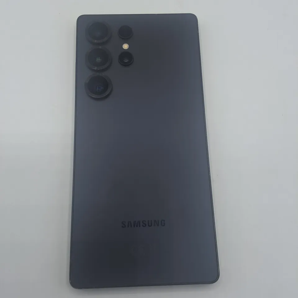 UNBOXED SAMSUNG GALAXY S25 ULTRA 512GB IN BLACK