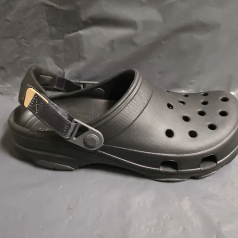 PAIR OF CROC ALL TERRAIN CLOGS - UK SIZE 11