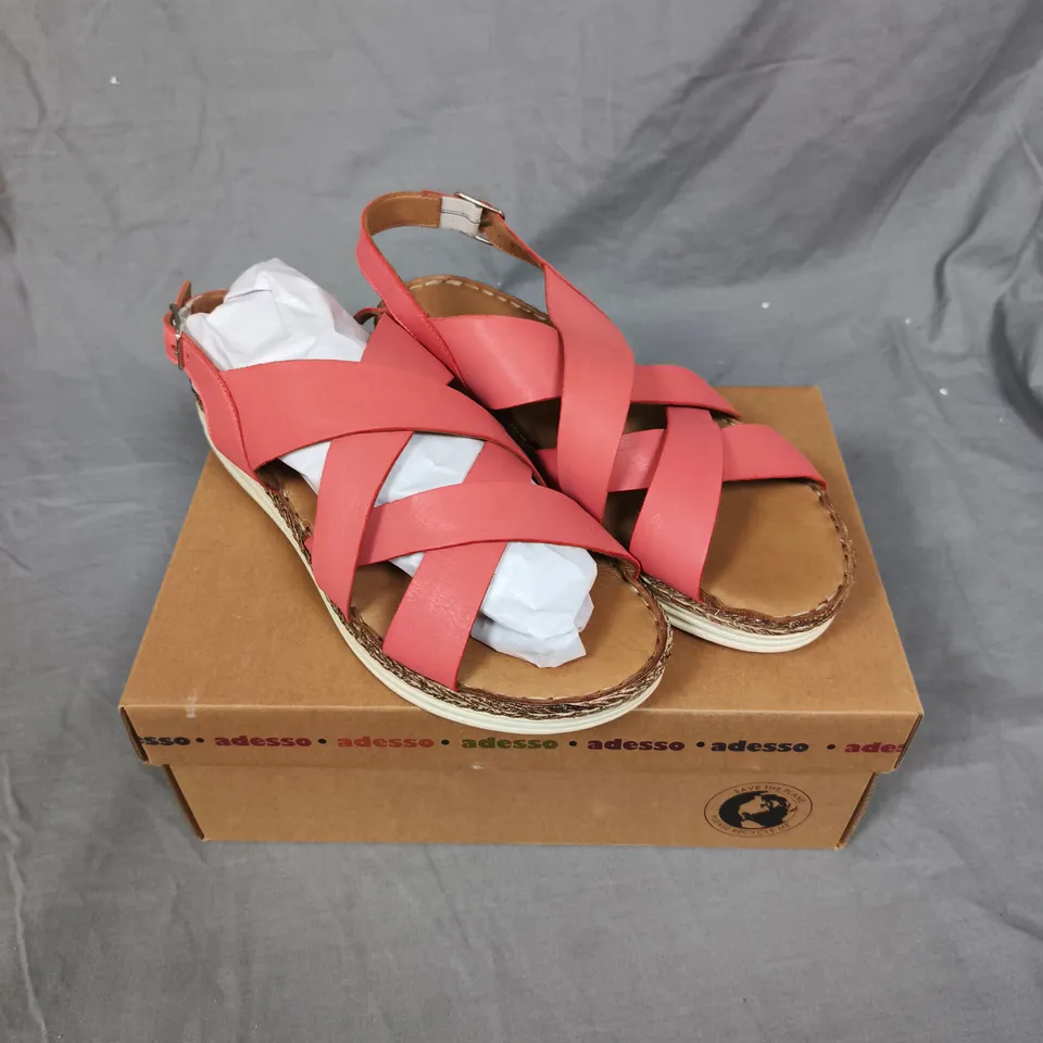 ADESSO WOMEN'S PINK CROSS-STRAP ESPADRILLE SANDALS - 6