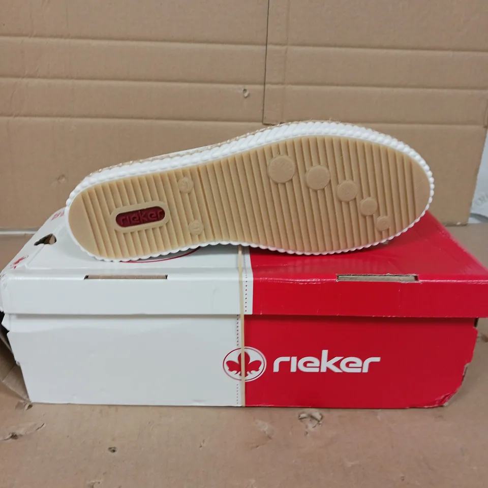 RIEKER SIDE ZIP TRAINERS WHITE SIZE 7.5 