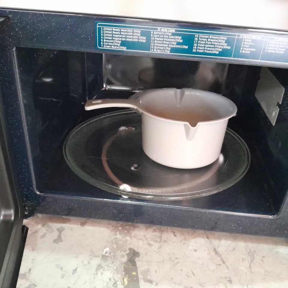 SAMSUNG MS23K3513AK/EU SOLO 23L MICRCOWAVE OVEN