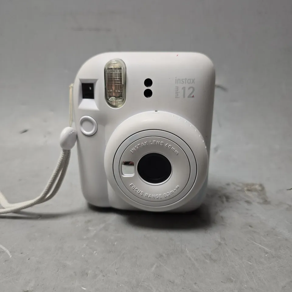 FUJIFILM INSTAX MINI 12 INSTANT CAMERA