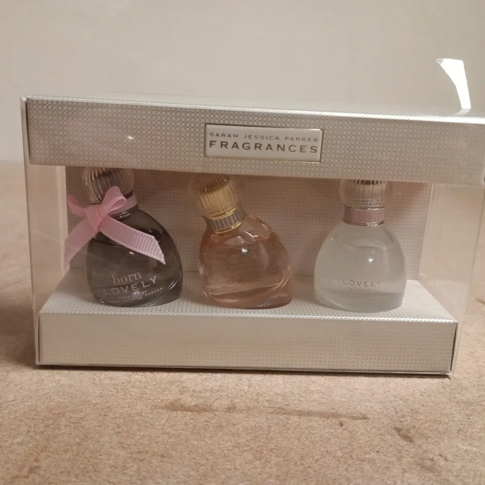 SARAH JESSICA PARKER FRAGRANCES 3 X 10ML MINI SET – LOVELY, BORN LOVELY & LOVELY SHEER (BOXED)