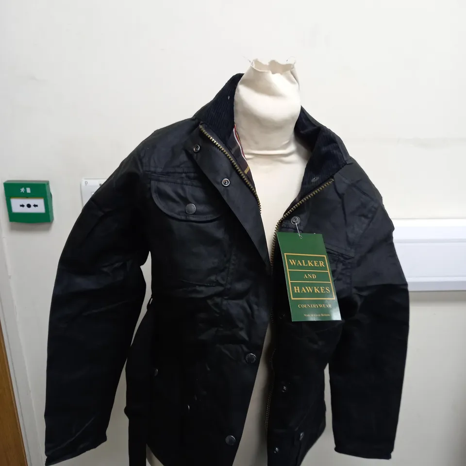 WALKER AND HAWKES OMENS BELTED JACKET SIZE 8