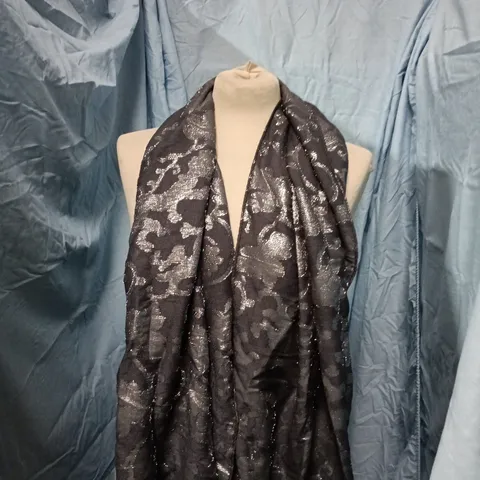 AQUASCUTUM SILK SQUARE SCARF – BLACK/CHARCOAL WITH METALLIC PATTERN
